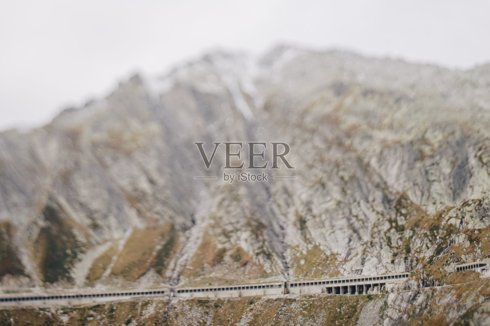 瑞士的Tremola山口照片摄影图片