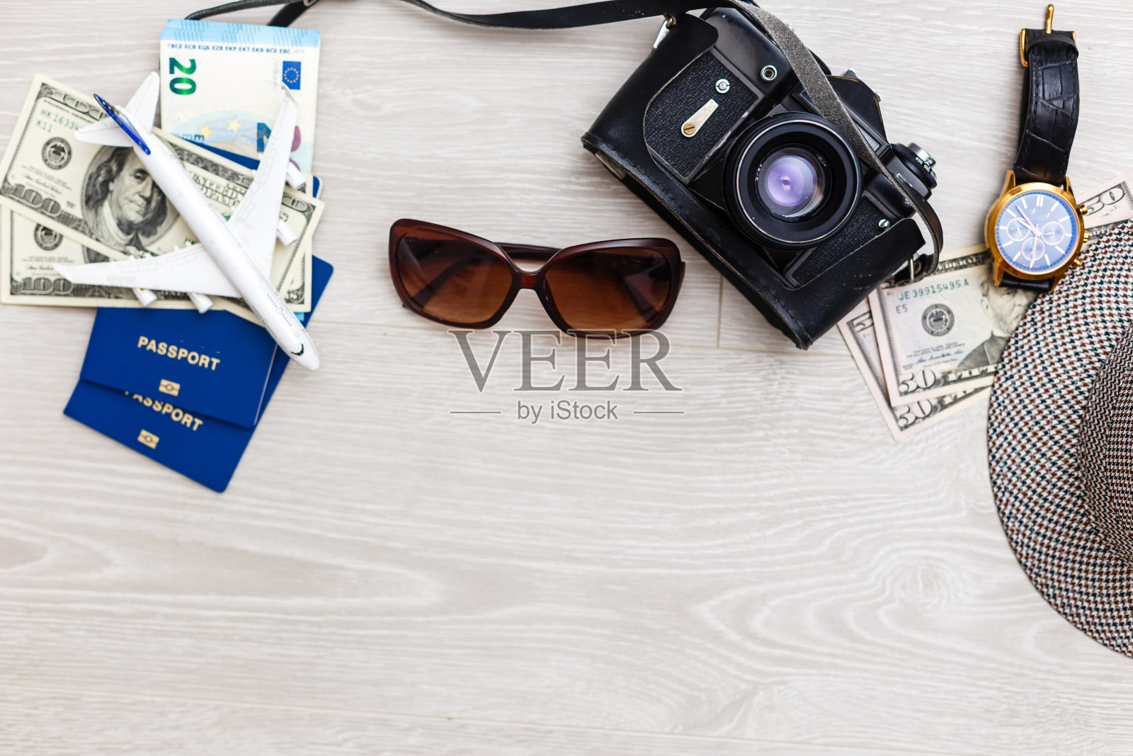 鸟瞰要旅行的东西照片摄影图片