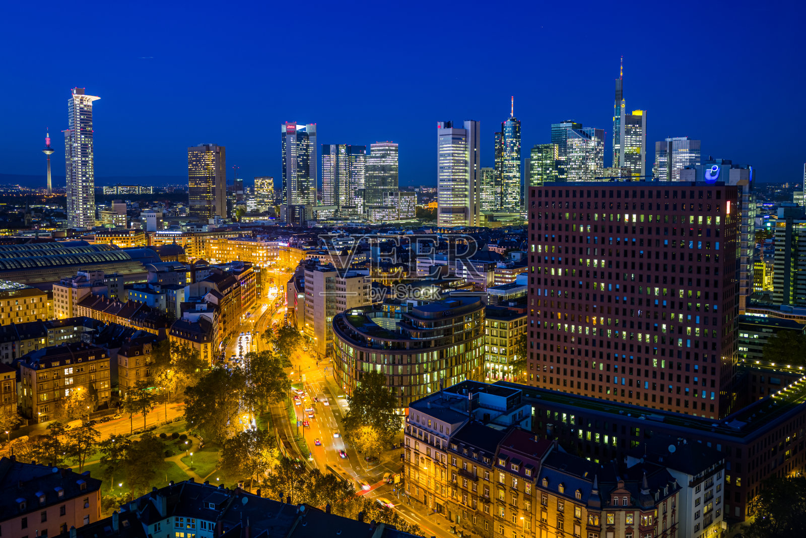 法兰克福天际线照片摄影图片