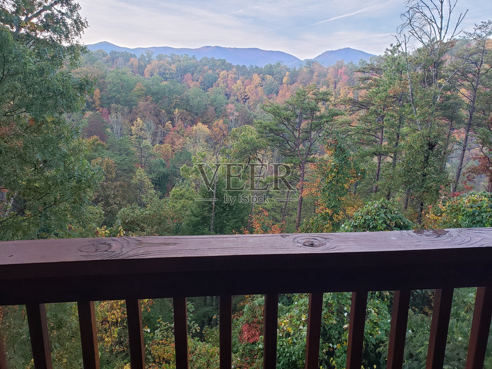 烟雾瀑照片摄影图片