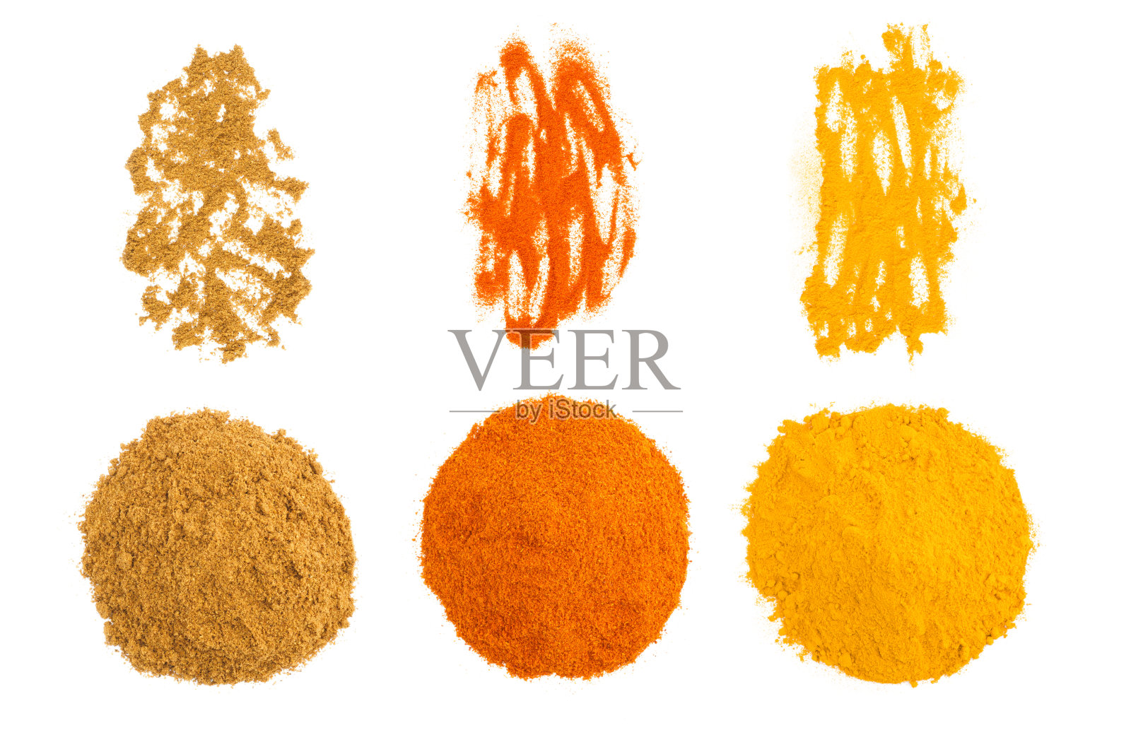 白色孤立背景上的香料:马沙拉，红辣椒，姜黄。饮食和减肥的概念照片摄影图片