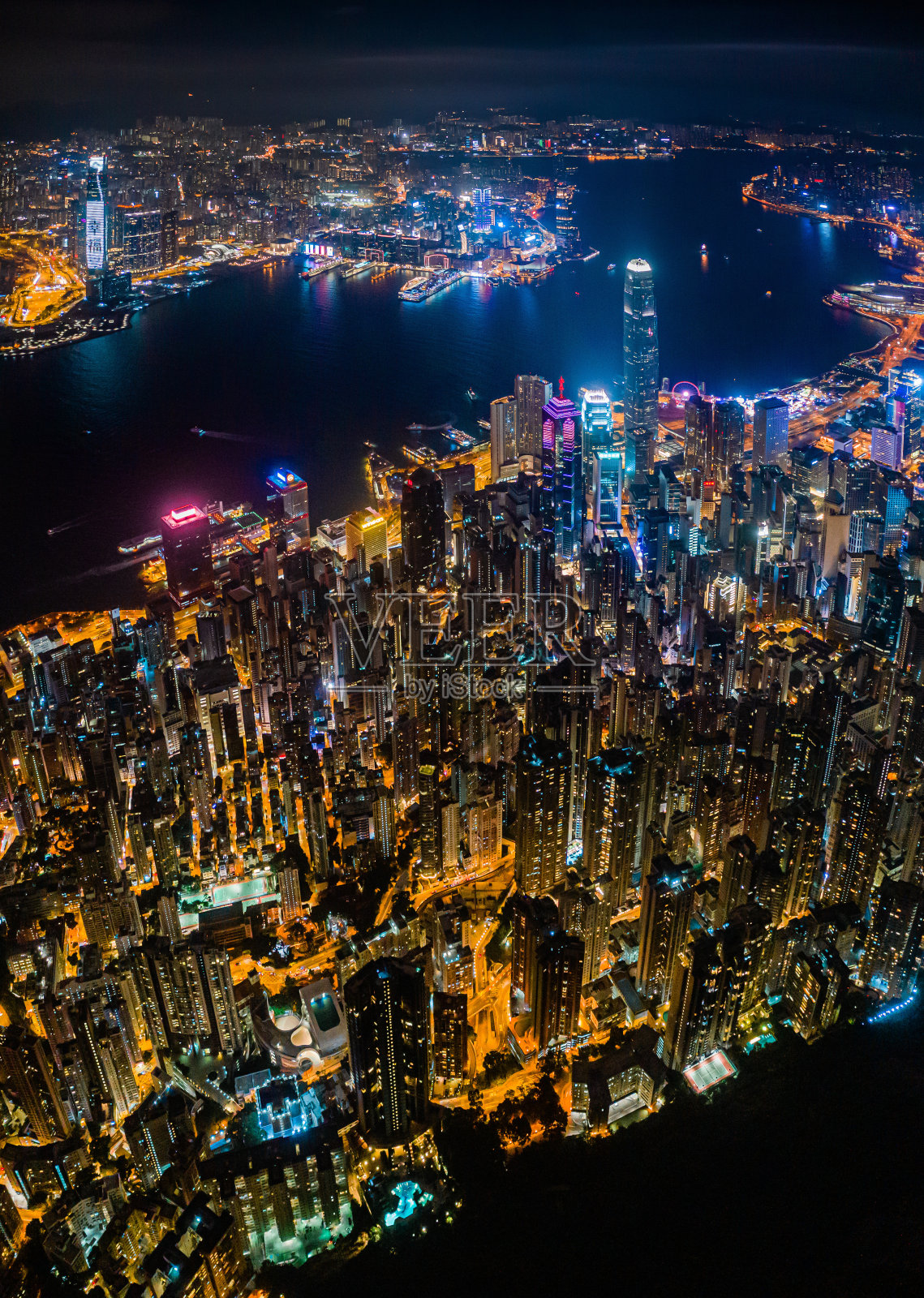 香港维多利亚港中心区迷人夜景航拍照片摄影图片