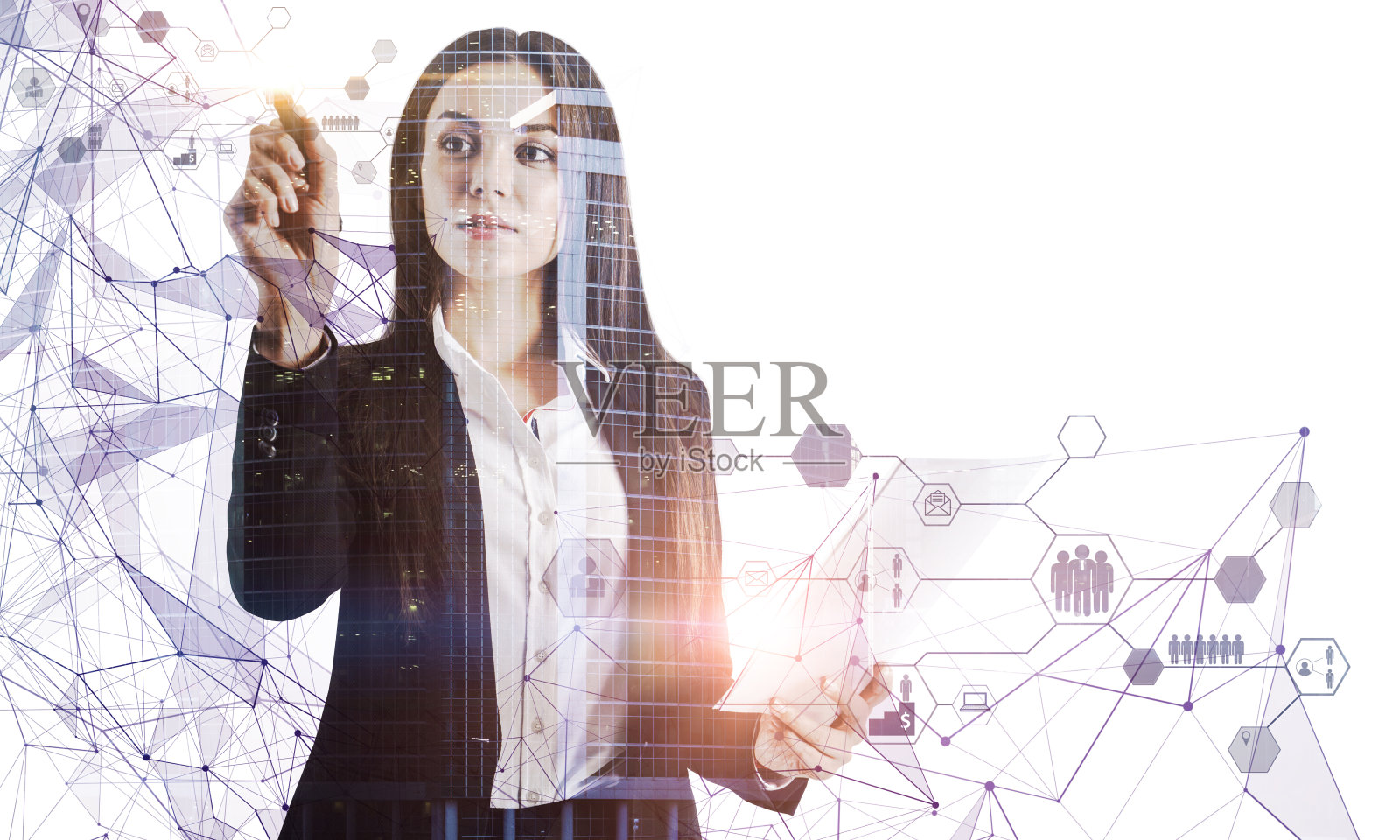 使用社交网络的女商人照片摄影图片