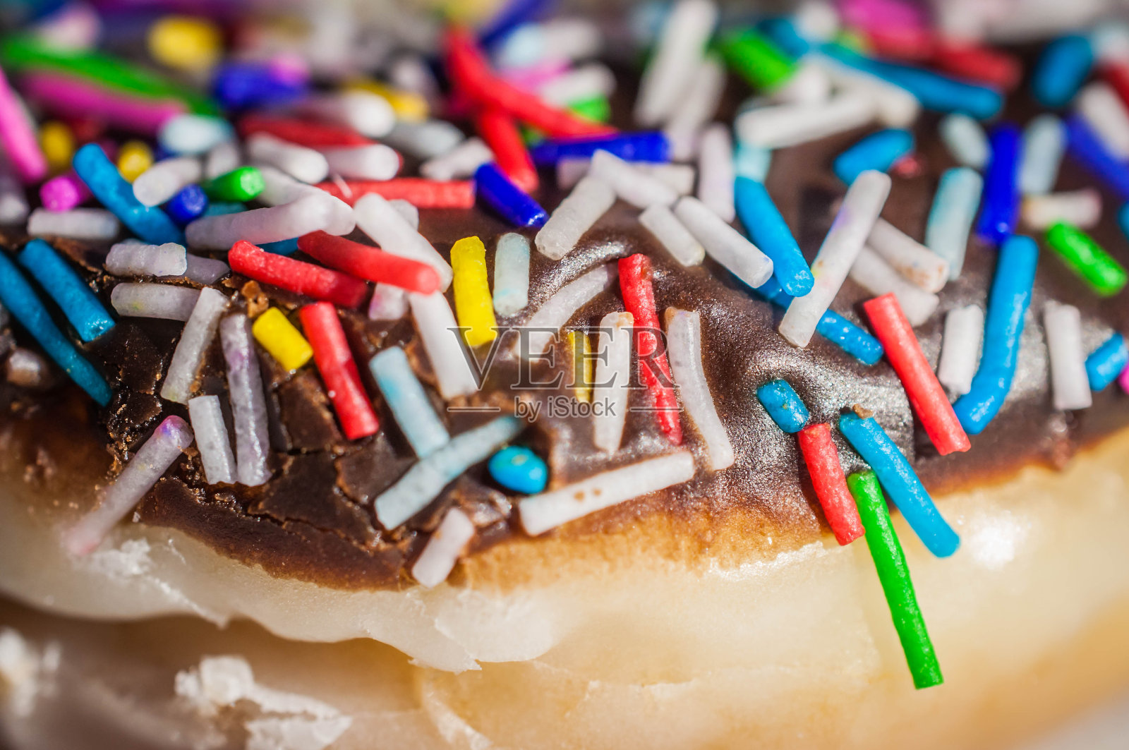 彩色巧克力甜甜圈糖霜照片摄影图片