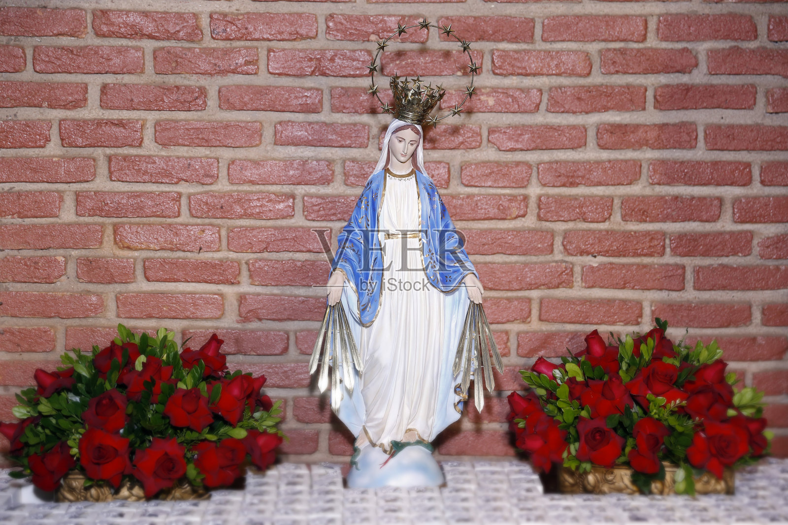 圣母的雕像照片摄影图片