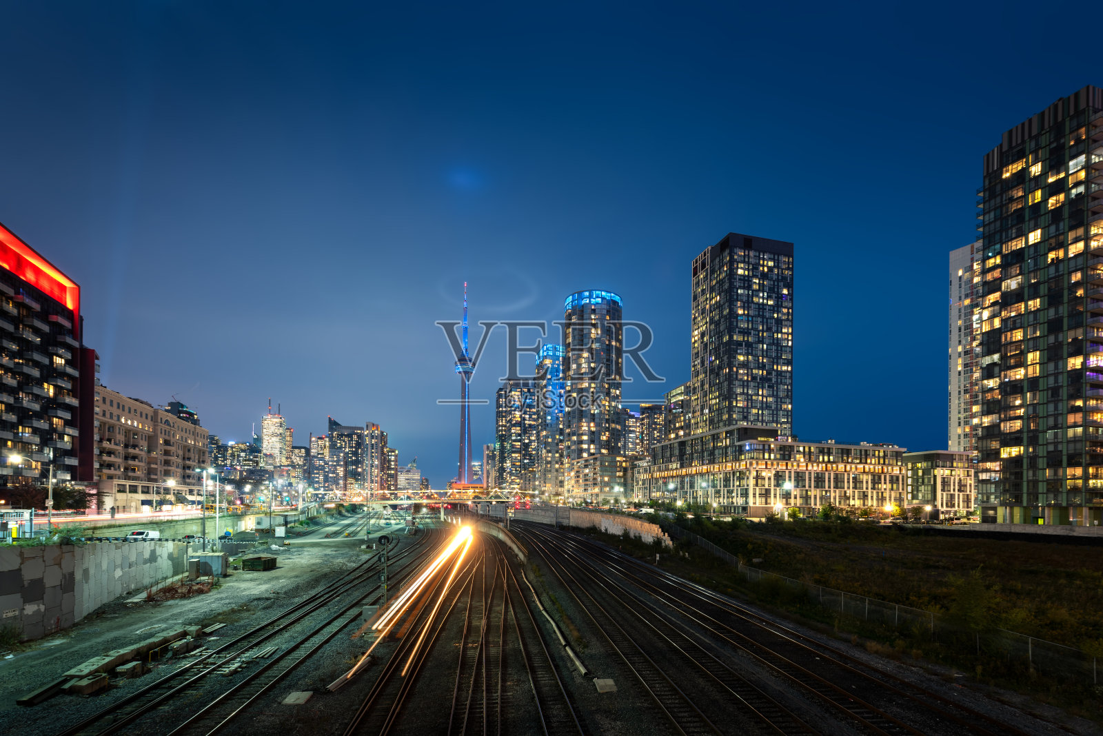 夜晚的多伦多天际线照片摄影图片