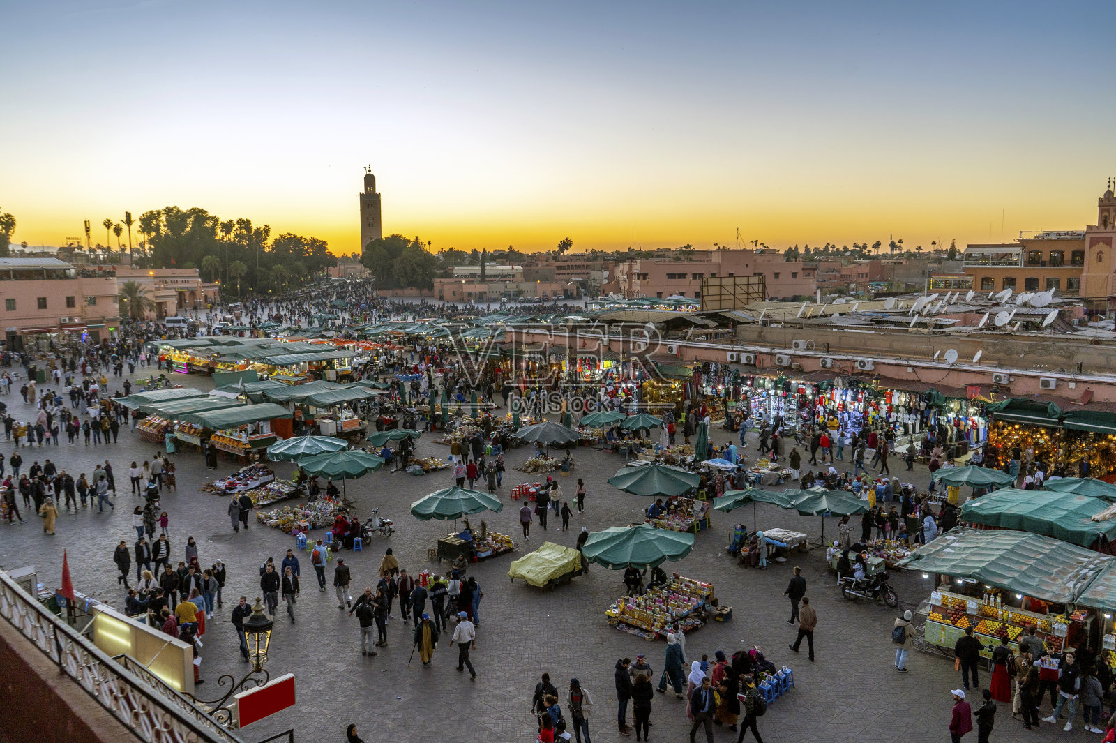 摩洛哥马拉喀什的主要市场广场照片摄影图片