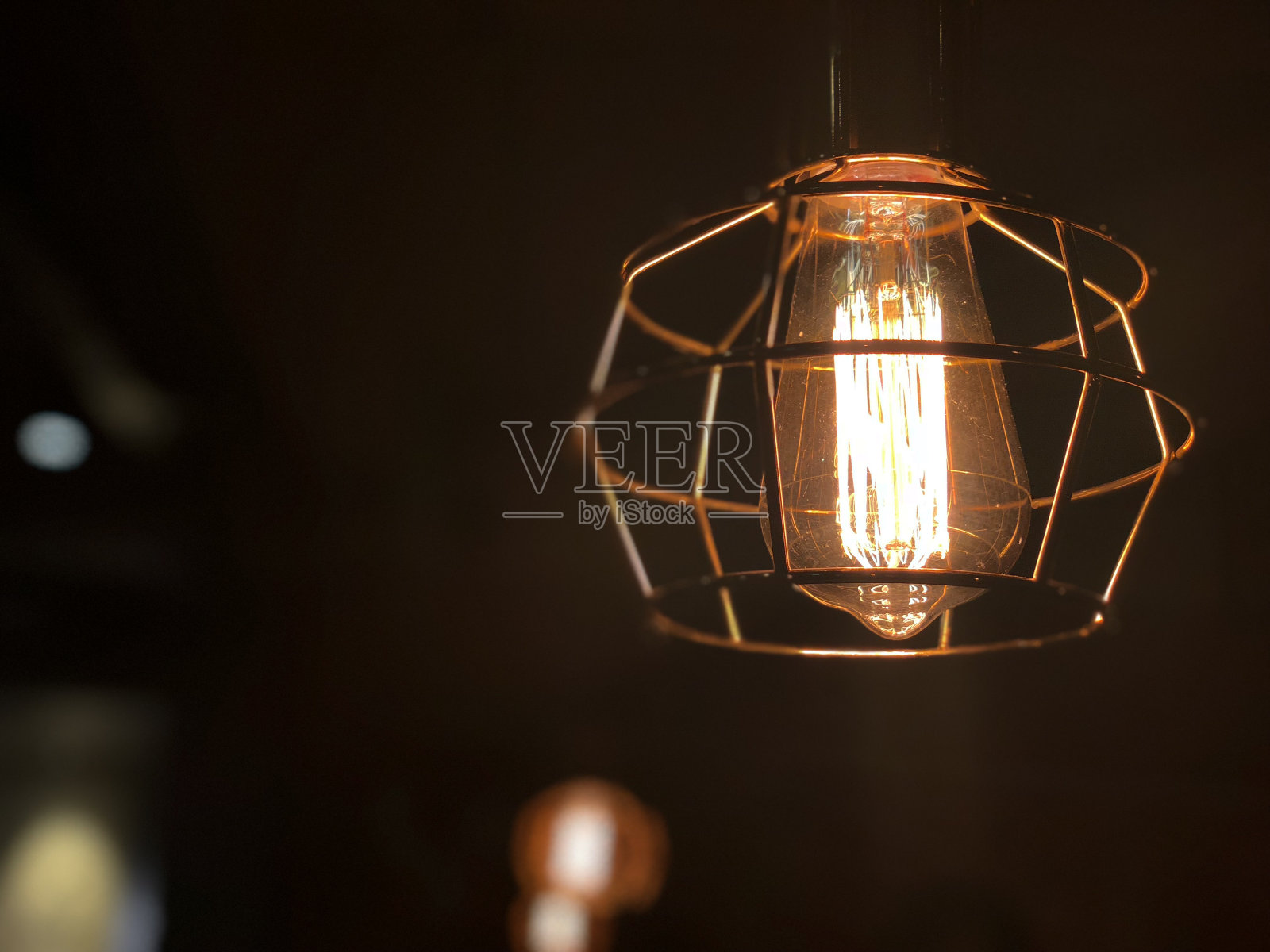 时尚高科技灯具，现代风格。咖啡店灯具照片摄影图片