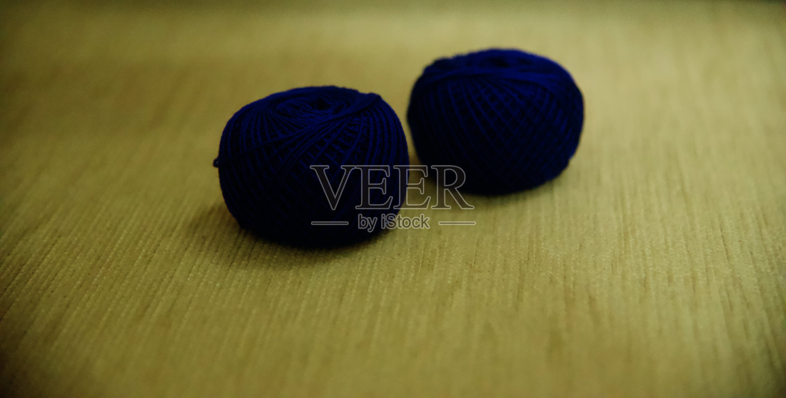 蓝色的棉纱球表面柔软独特的照片照片摄影图片