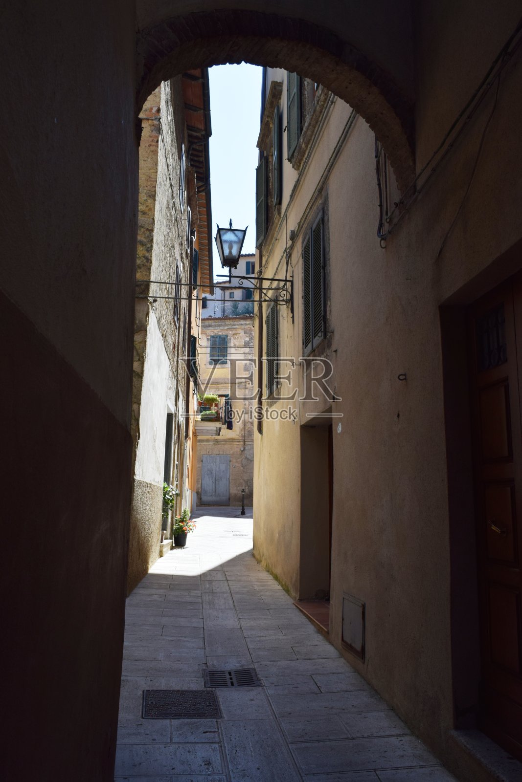 托斯卡纳乡村的一个古老的中世纪村庄。照片摄影图片