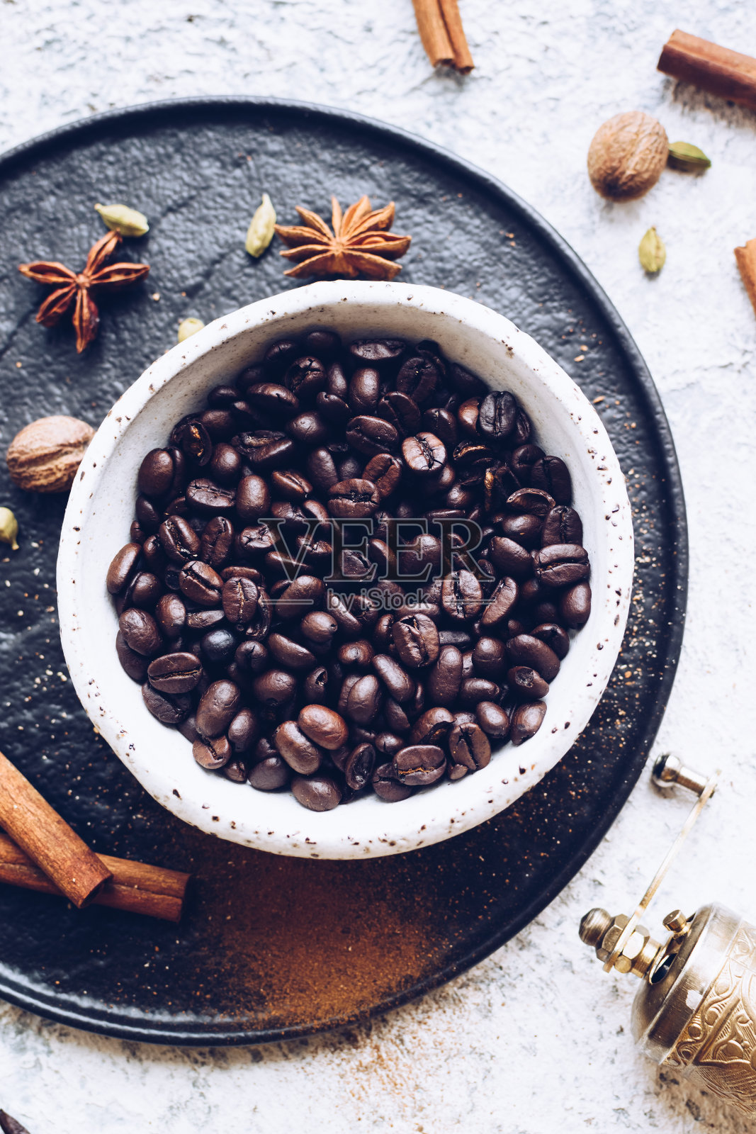 加香料的咖啡豆照片摄影图片