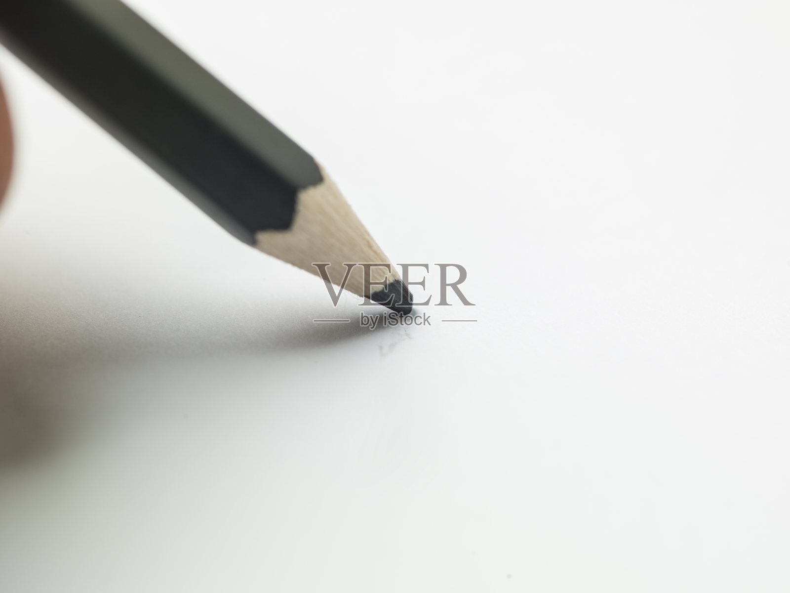 彩色铅笔触白纸，抄写空间照片摄影图片