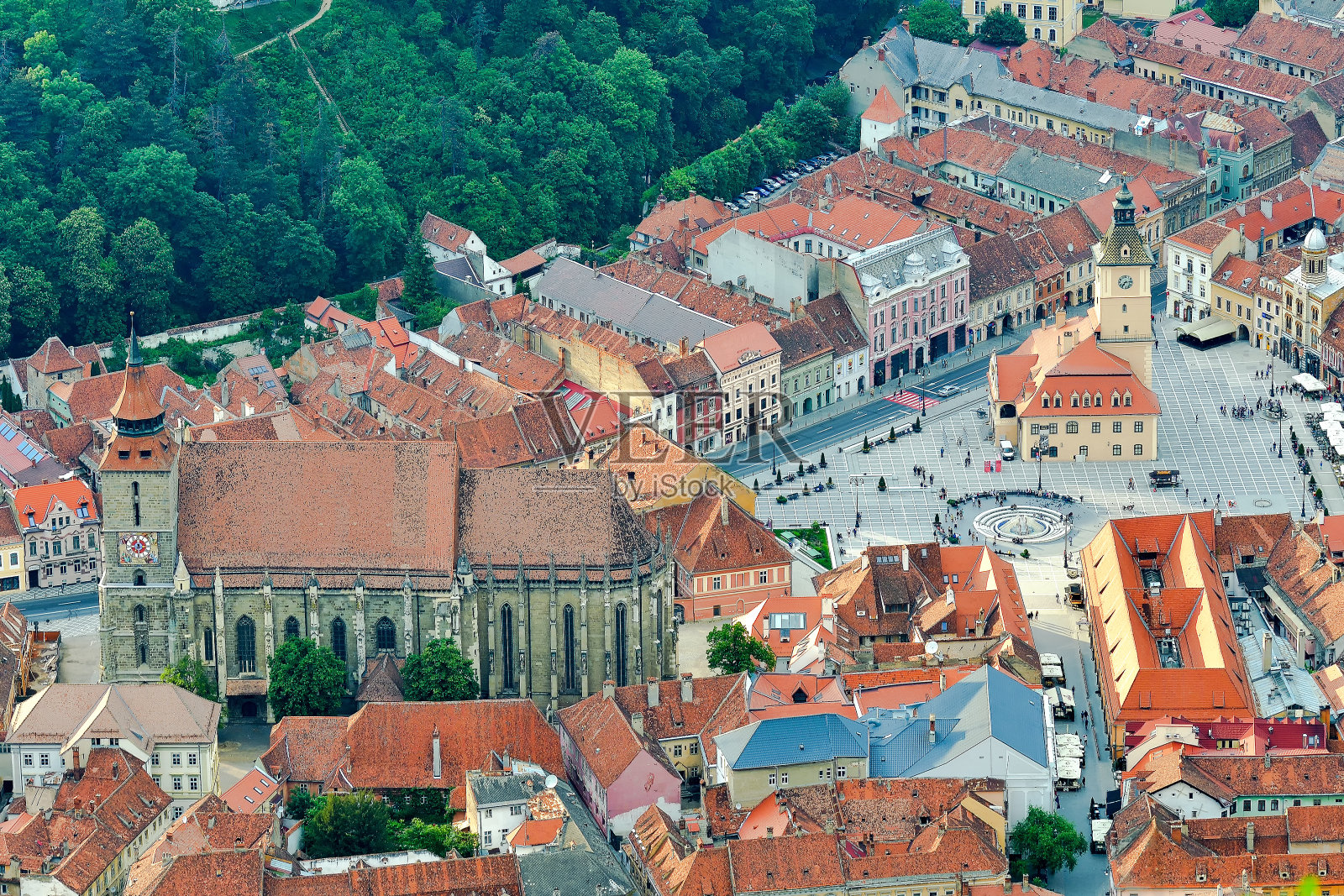 老城区中央广场，布拉索夫，特兰西瓦尼亚照片摄影图片