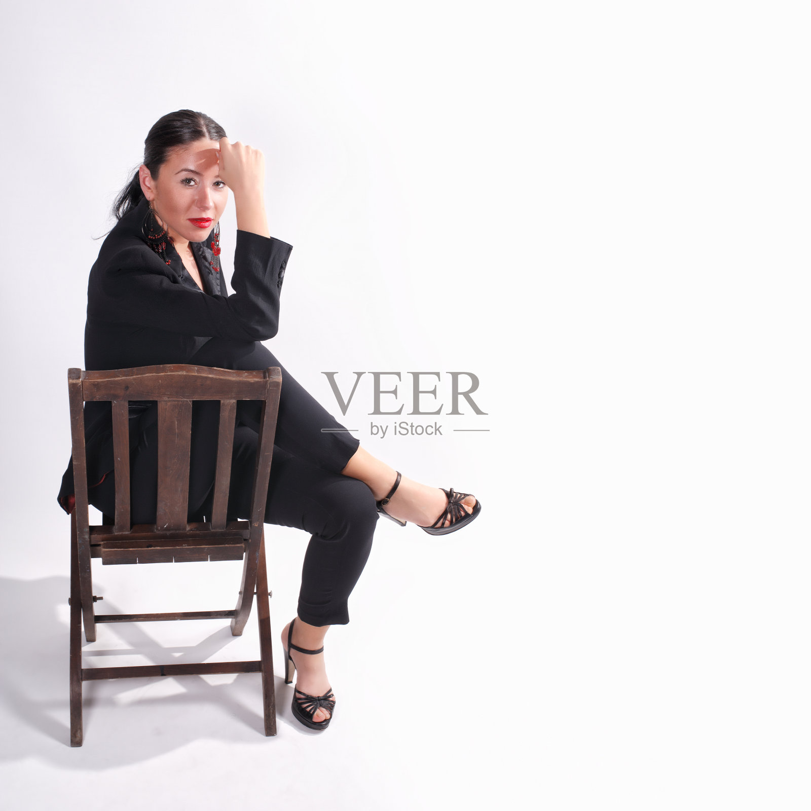 年轻女人照片摄影图片