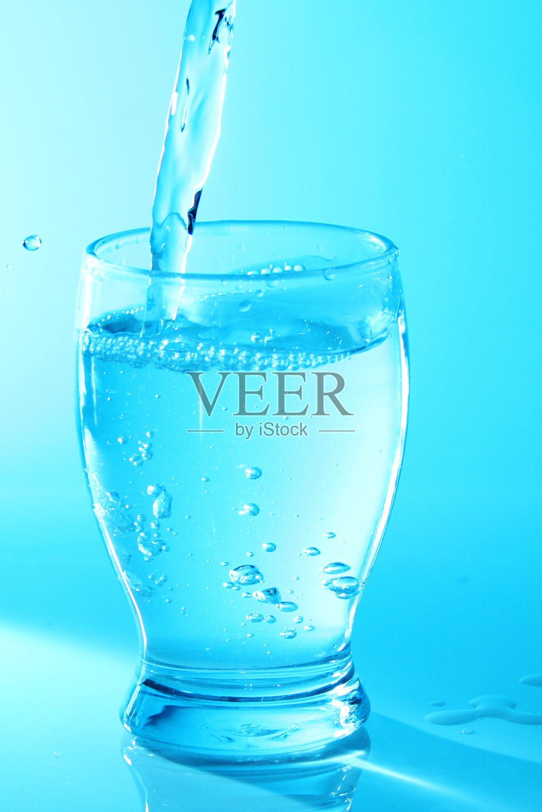 白开水照片摄影图片