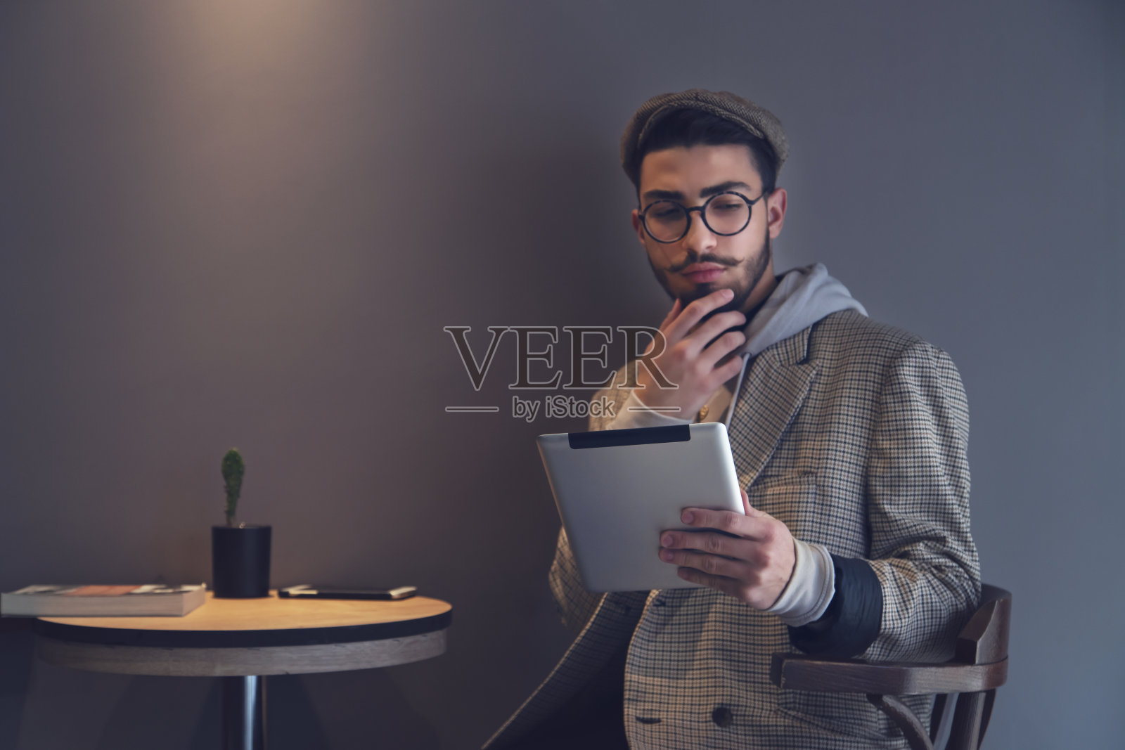 咖啡休息。照片摄影图片