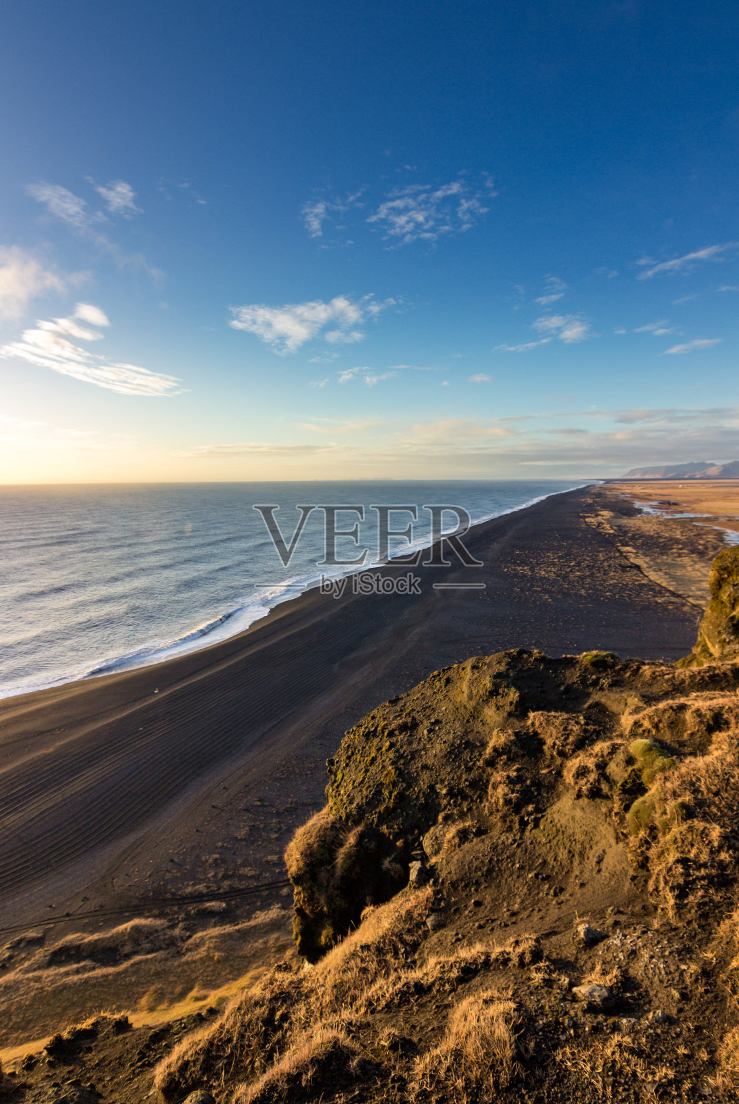 冰岛南部Dyrhólaey的景色照片摄影图片