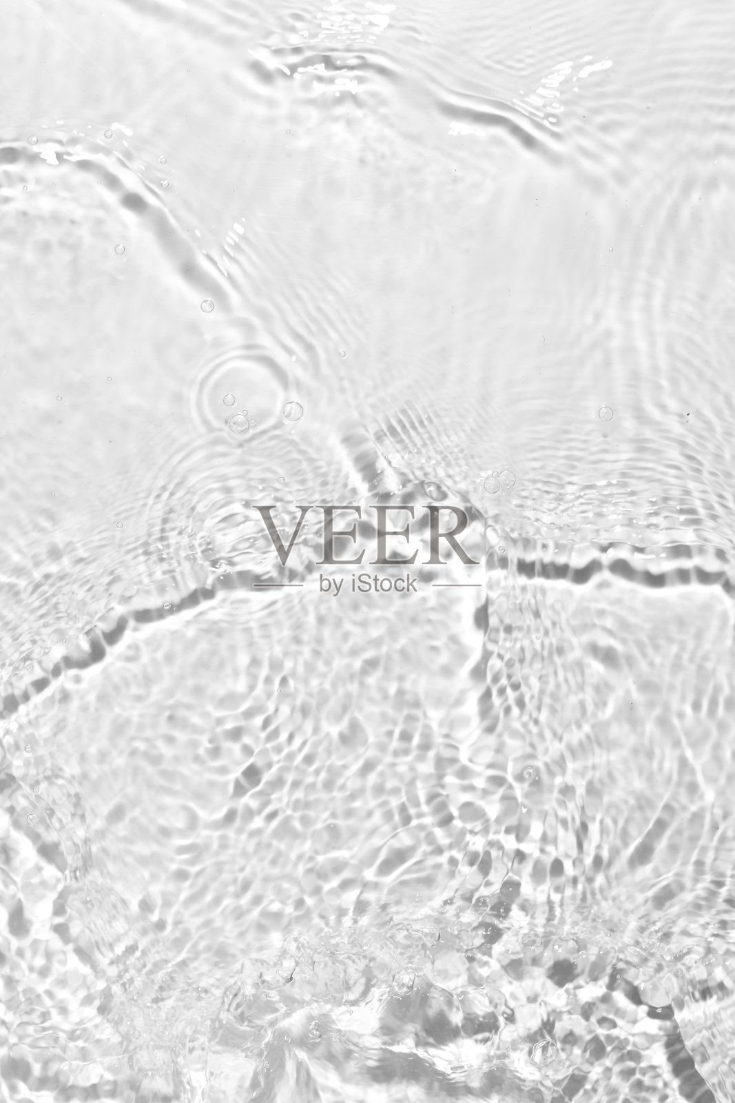 纹理飞溅干净的水在灰色的背景照片摄影图片