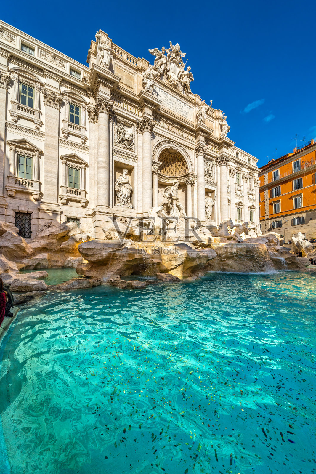 特莱维喷泉，意大利罗马。照片摄影图片