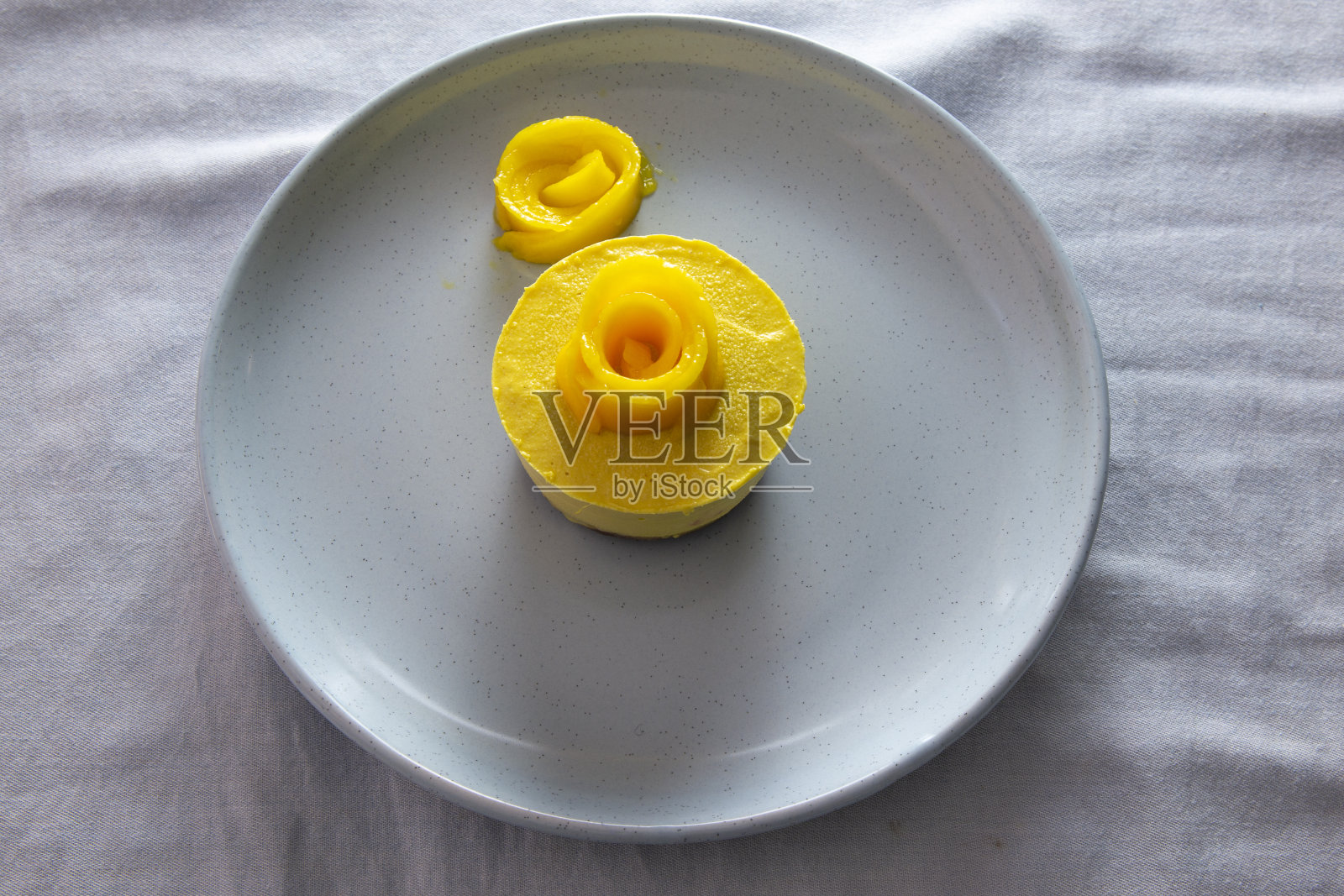 芒果腰果生饼照片摄影图片