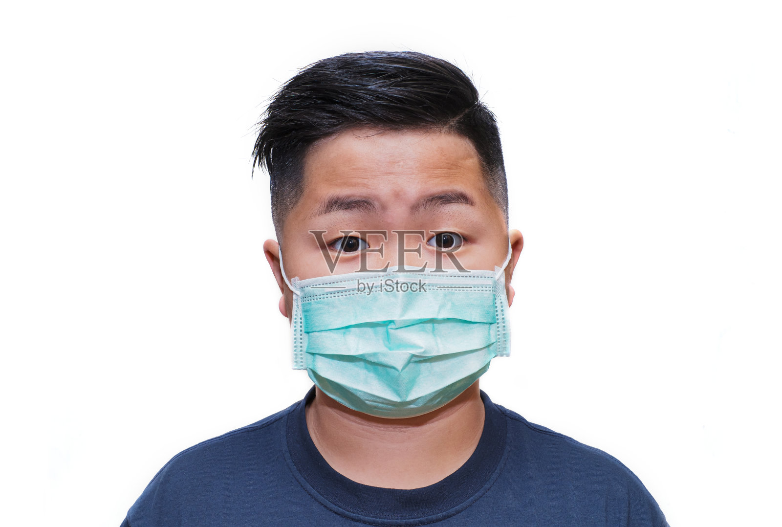 戴口罩的亚洲年轻孩子照片摄影图片