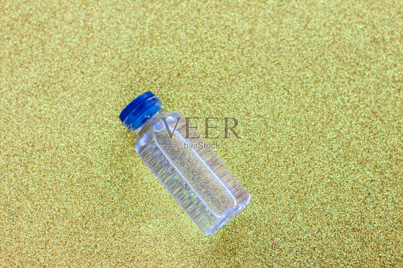 透明质酸瓶。胶原蛋白的解决方案。胶原蛋白血清护肤化妆品。面部皮肤护理。胶原蛋白水疗护理。照片摄影图片