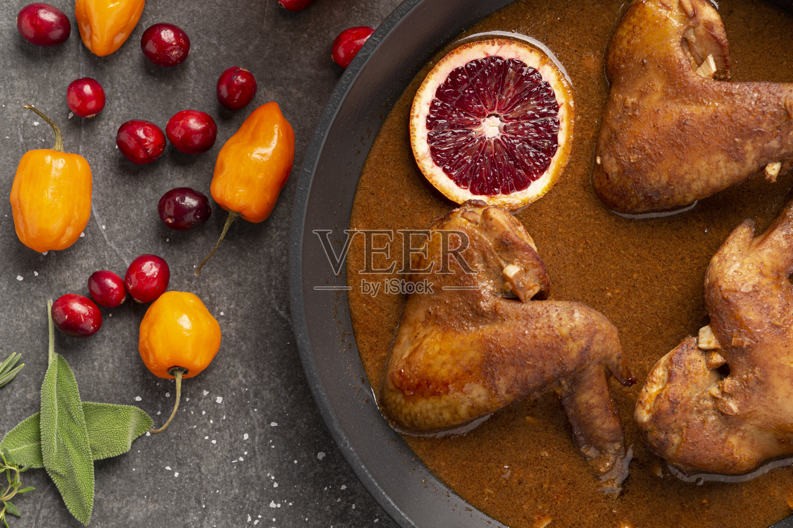 血橙蔓越莓烤鸡照片摄影图片