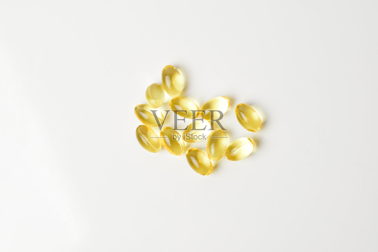 鱼油胶囊照片摄影图片