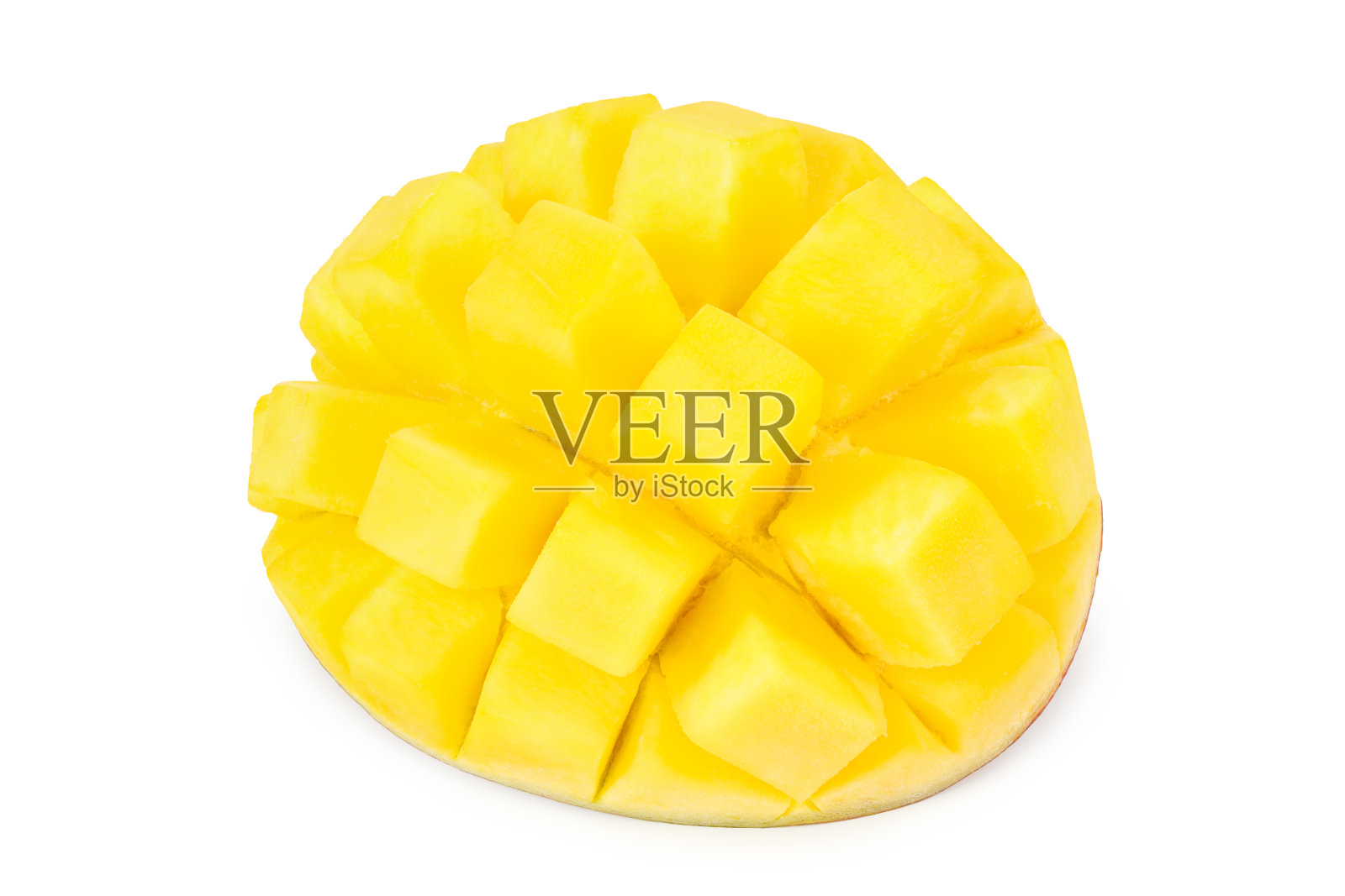 芒果片孤立在白色的背景。健康的食物照片摄影图片