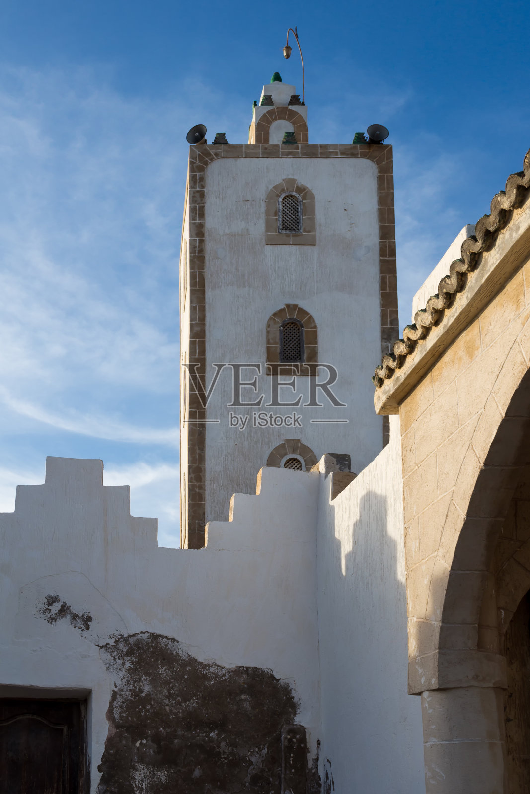 清真寺塔，Moulay Bouzerktoun照片摄影图片