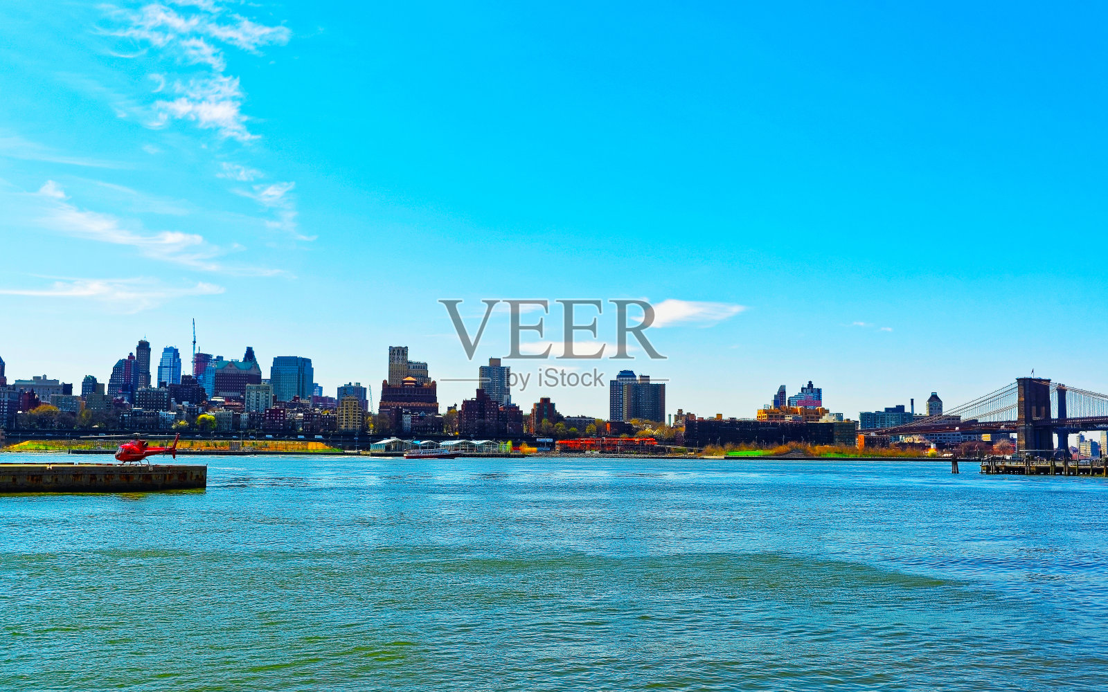 东河和布鲁克林滨水反射照片摄影图片