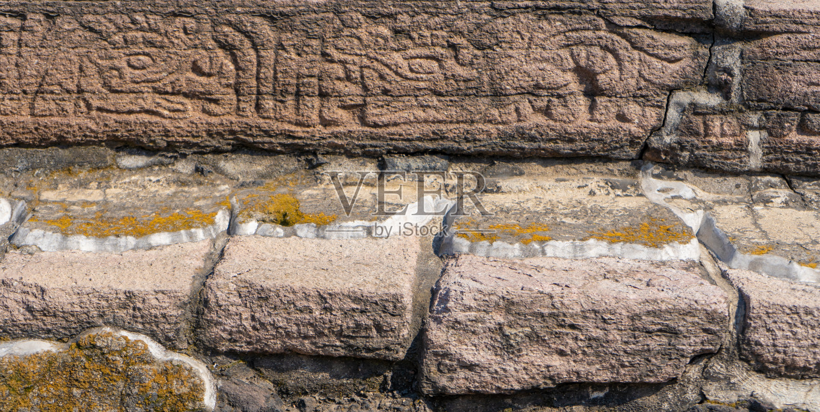 大寺庙的碎片(Templo Mayor)古代阿兹特克废墟的细节。旅行的照片。旧墙的结构。墨西哥照片摄影图片