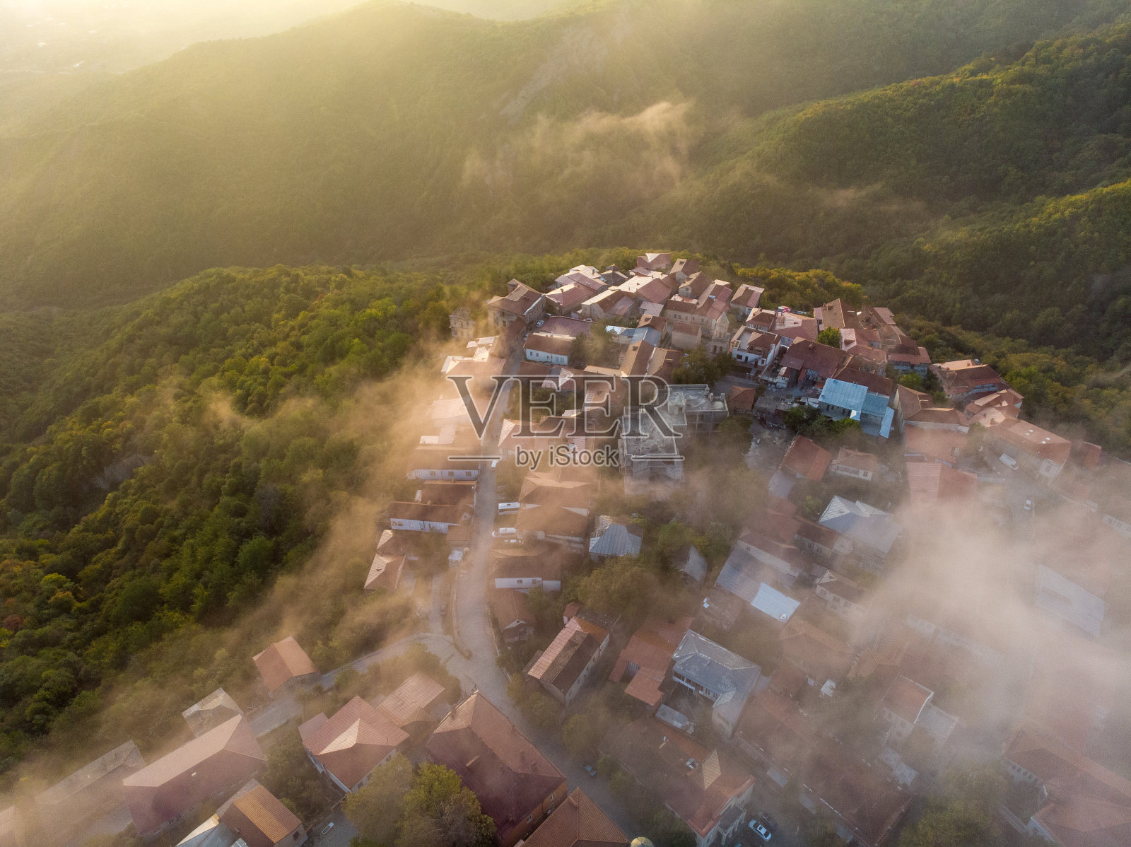 Sighnaghi雾日出航拍照片摄影图片