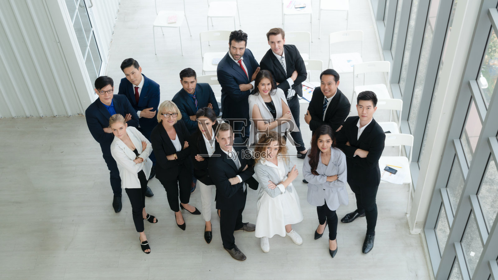 充满自信的团队合作商务背景照片摄影图片