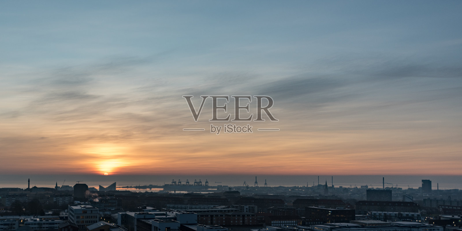 日出上面奥尔胡斯照片摄影图片