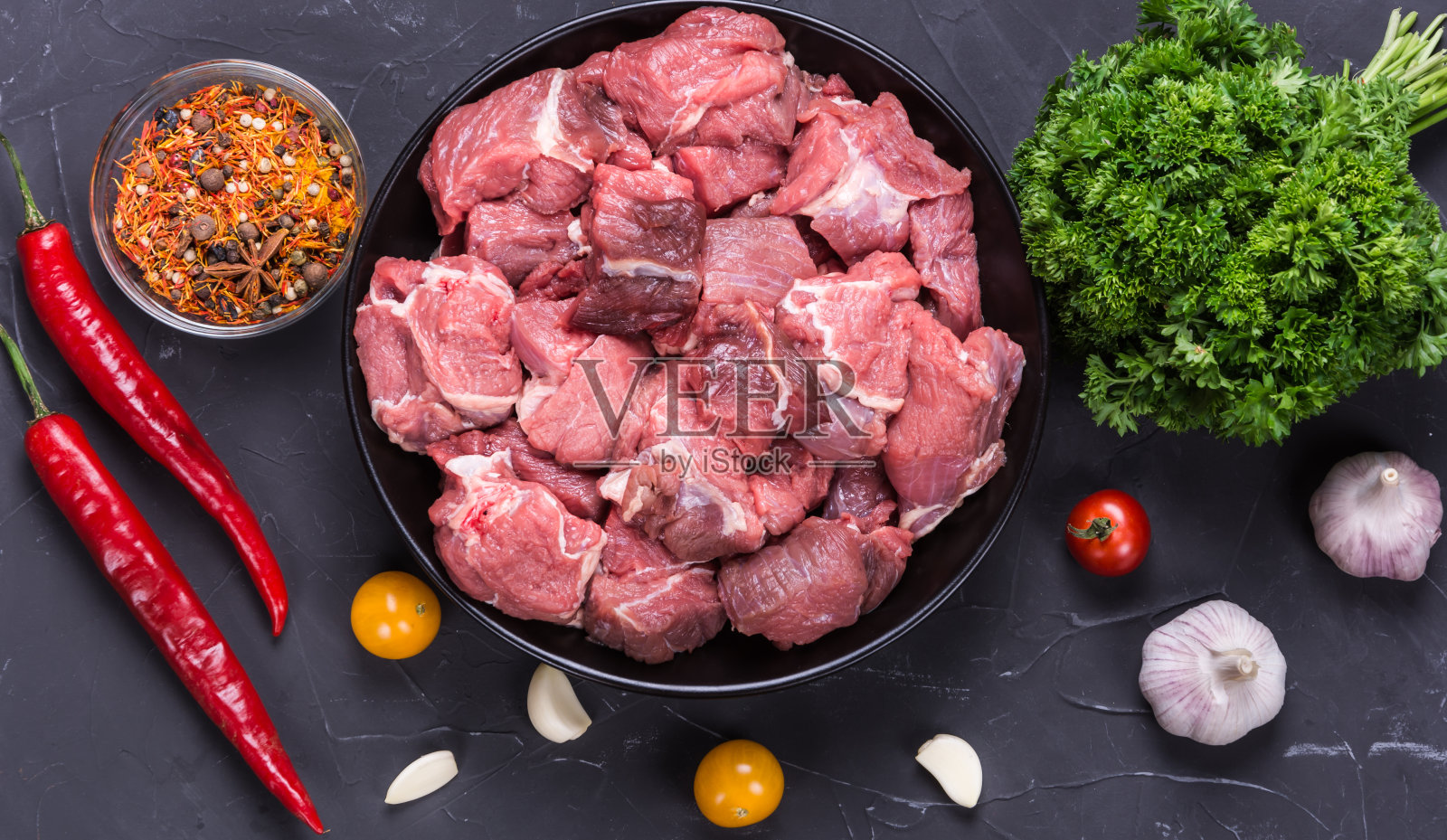 生牛肉片照片摄影图片