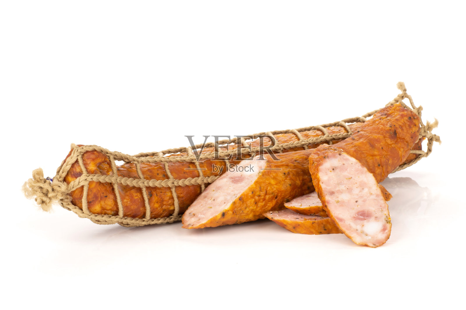 干熏火腿肠孤立在白色照片摄影图片