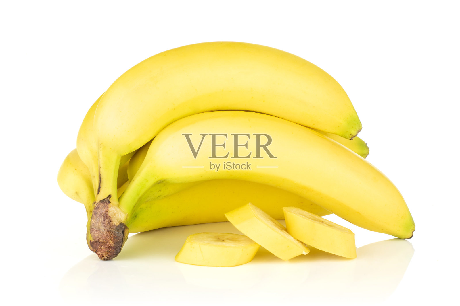 鲜黄色香蕉孤立在白色照片摄影图片