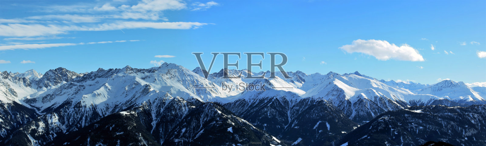 阿尔卑斯山的全景冬天照片摄影图片