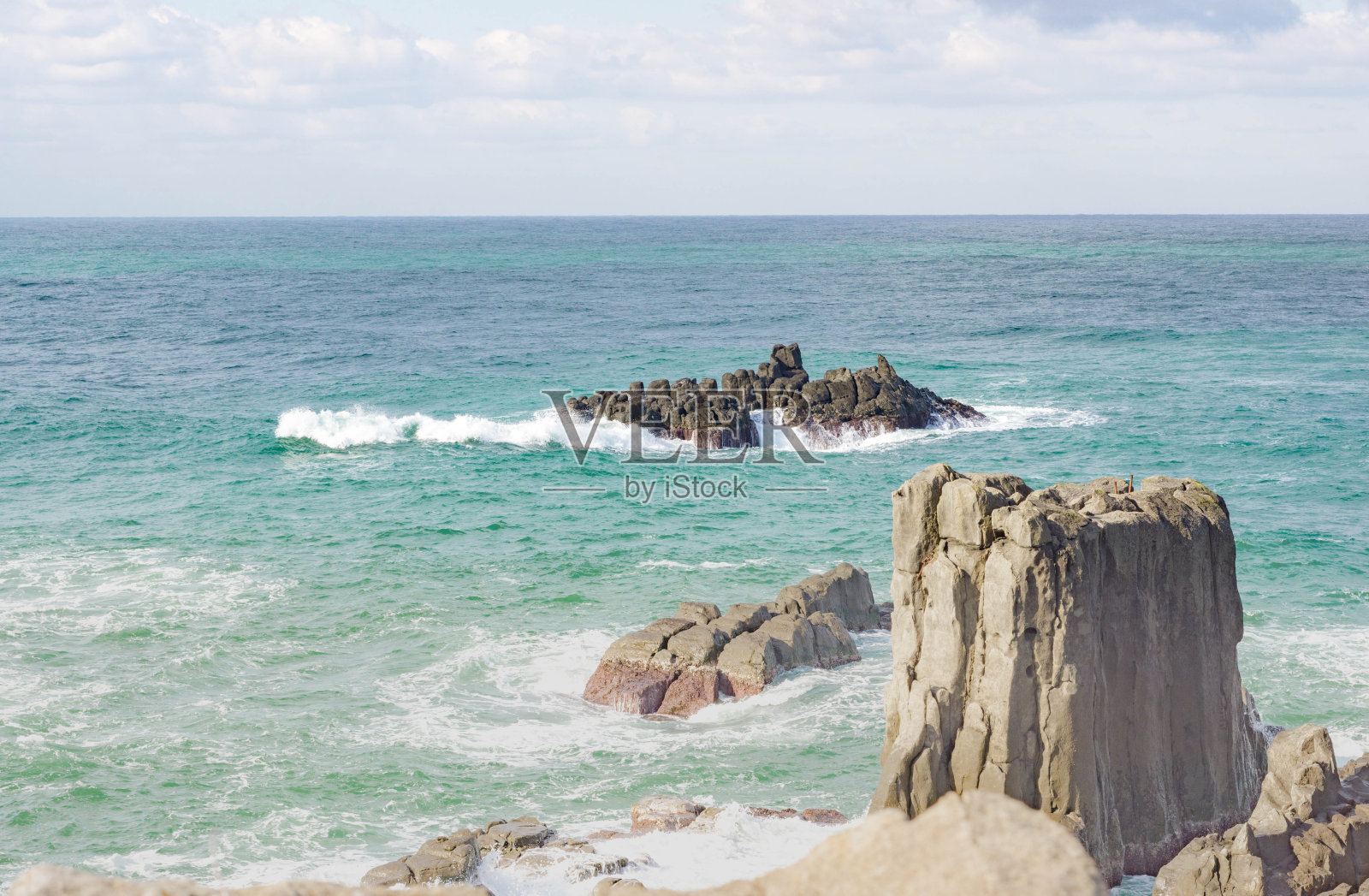 日本福井的东景波崖照片摄影图片