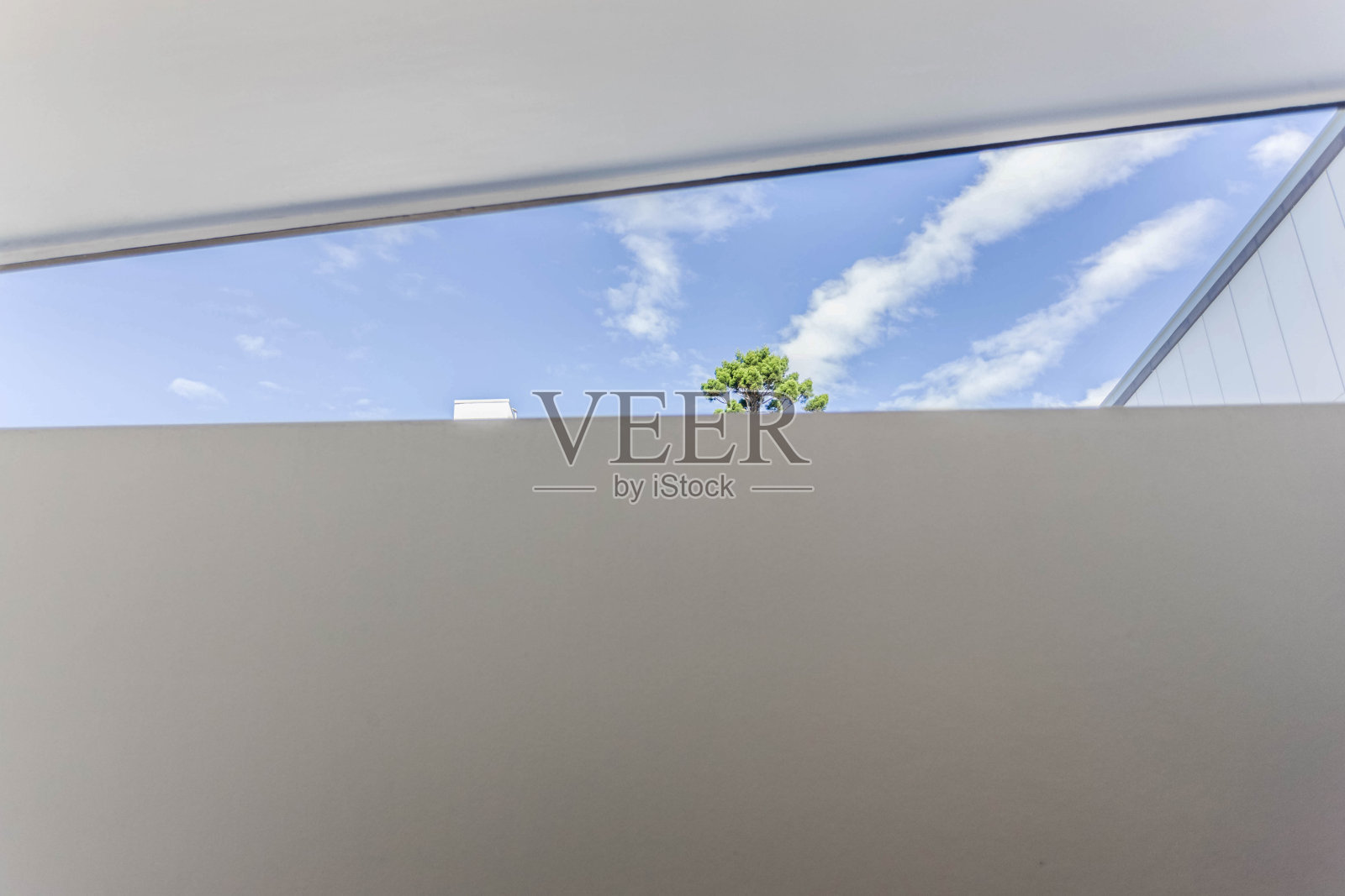 新居的建筑线条照片摄影图片