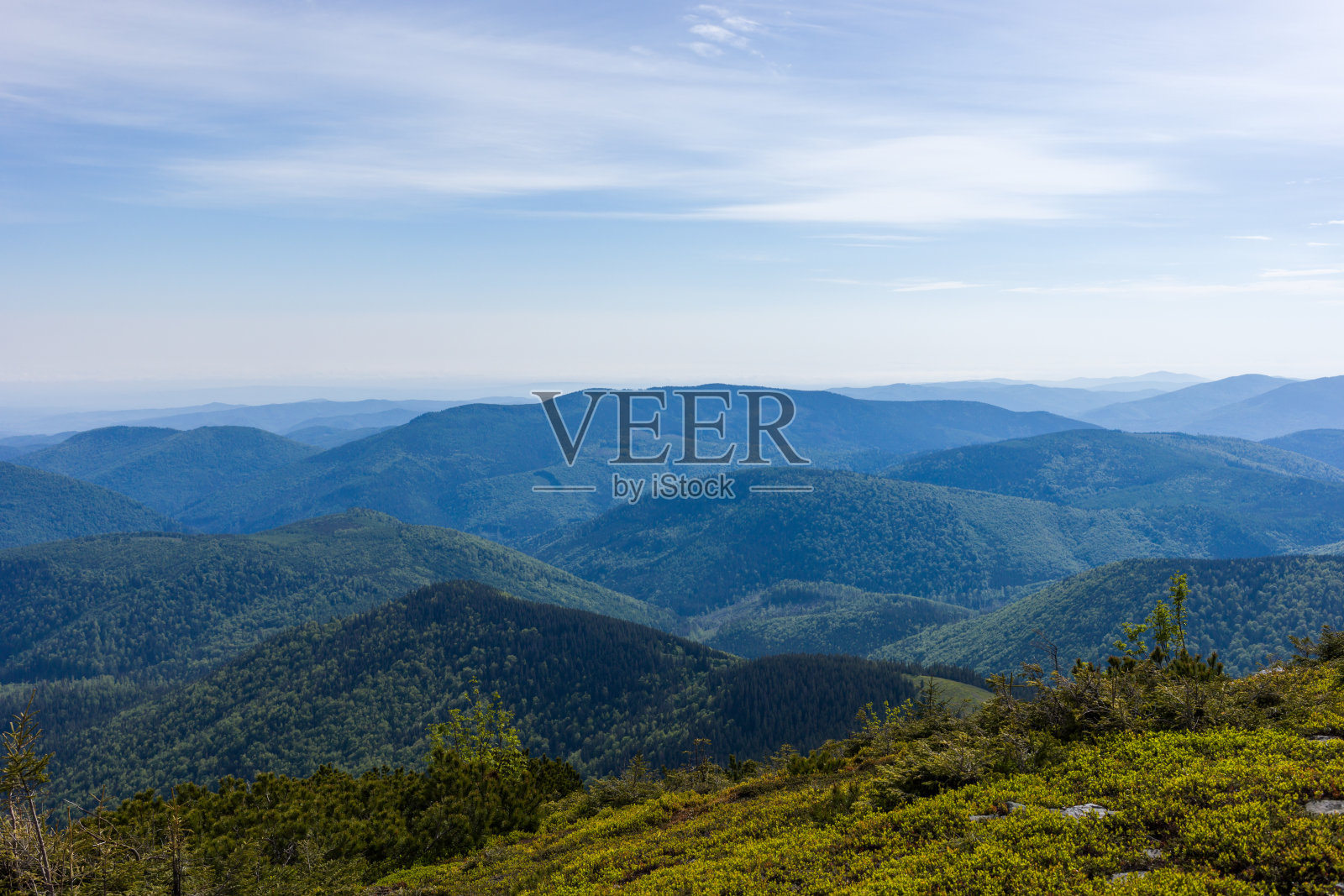 壮丽的山景照片摄影图片