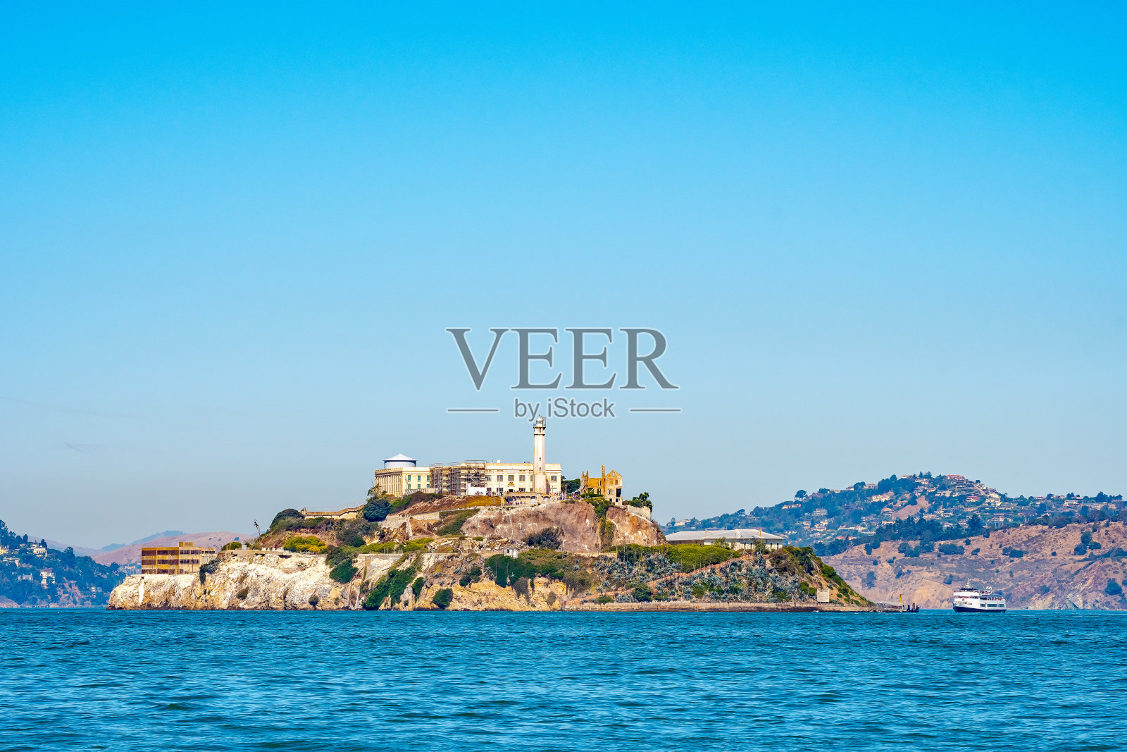 著名的恶魔岛监狱位于旧金山湾，离加州旧金山不远照片摄影图片