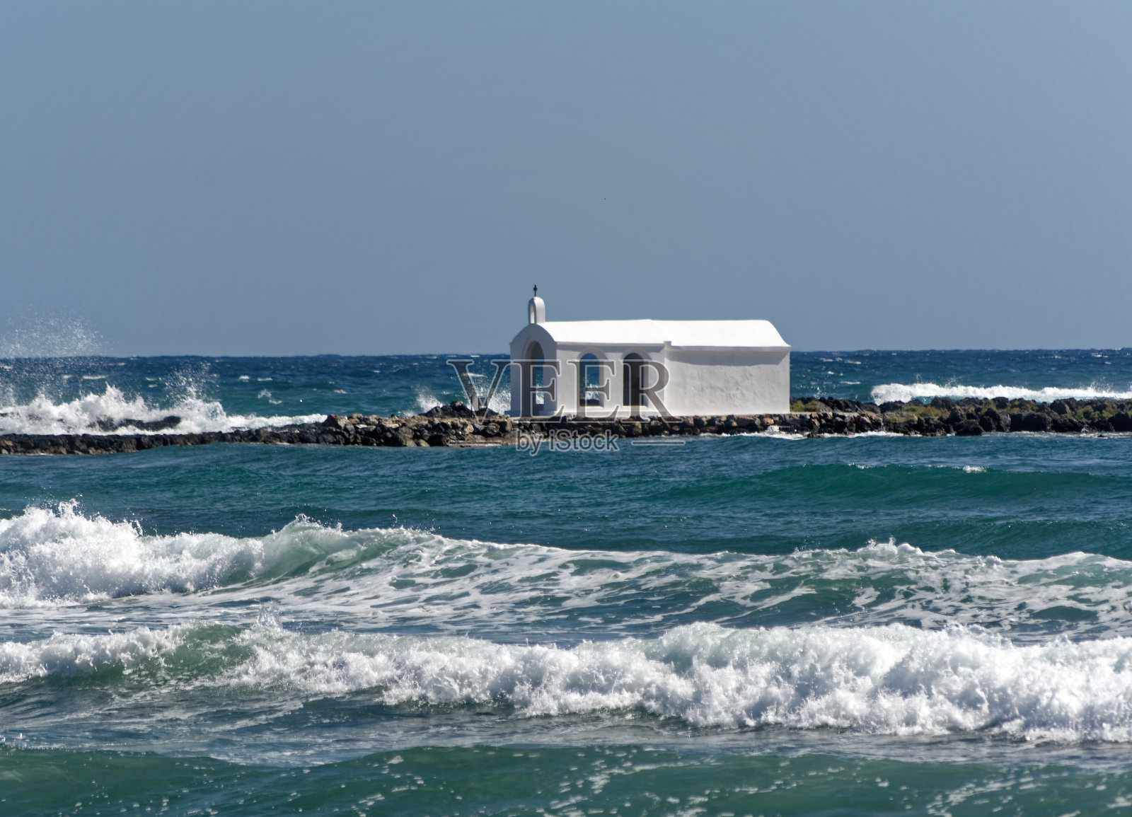 海上的小教堂照片摄影图片