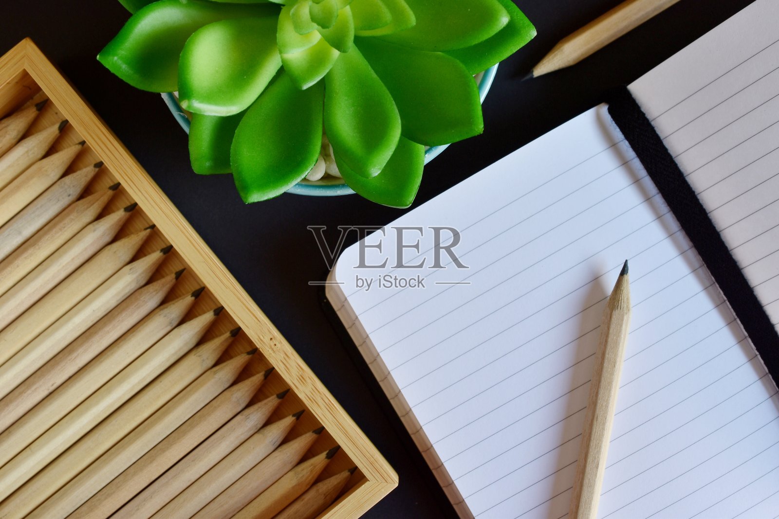 学校用品照片摄影图片