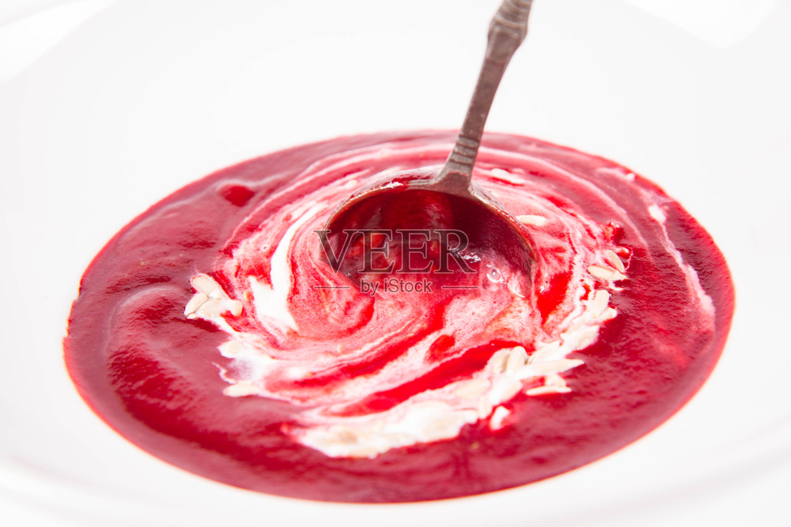 甜菜根奶油汤照片摄影图片