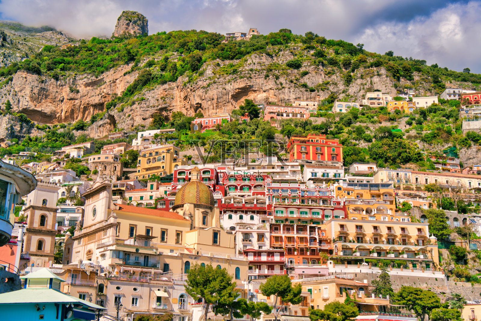 波西塔诺-阿马尔菲海岸-意大利照片摄影图片