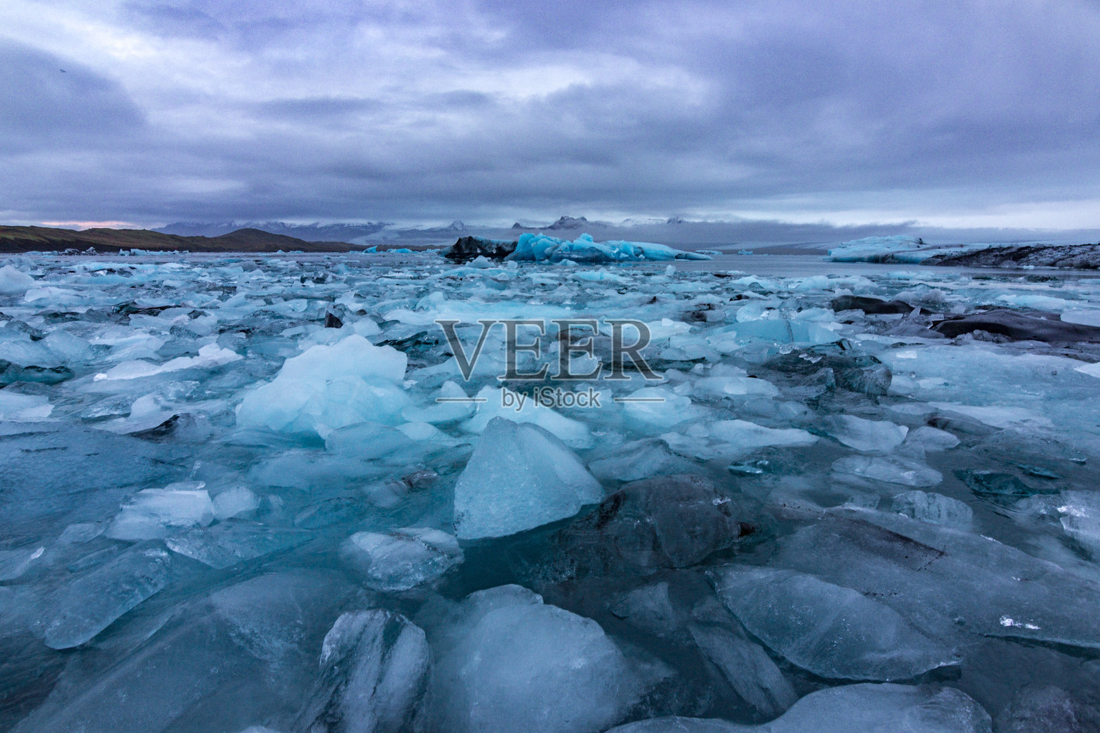 冰岛Jokulsarlon冰川湖照片摄影图片