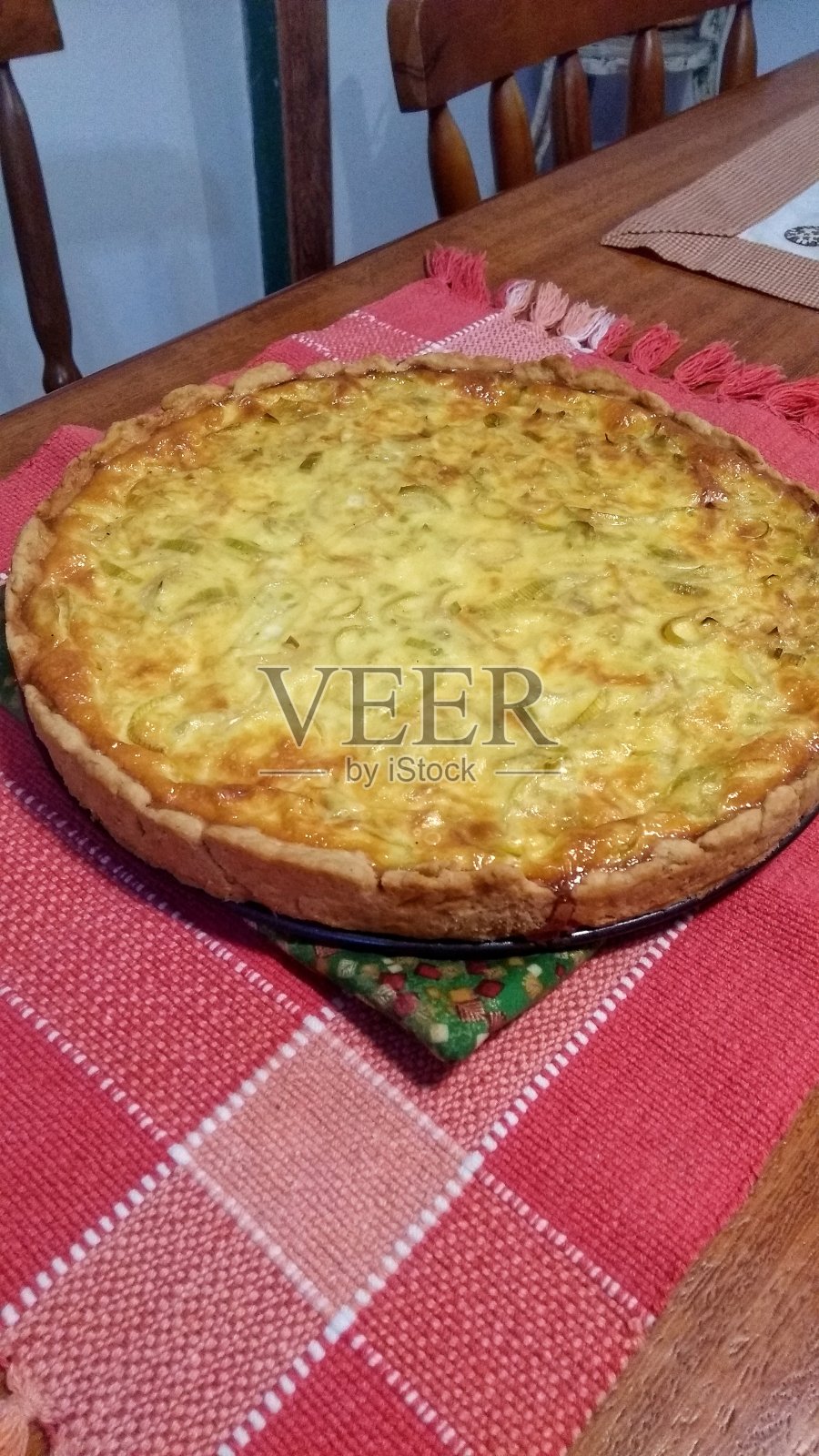 乳蛋饼-韭菜派-拉丁美洲食物照片摄影图片