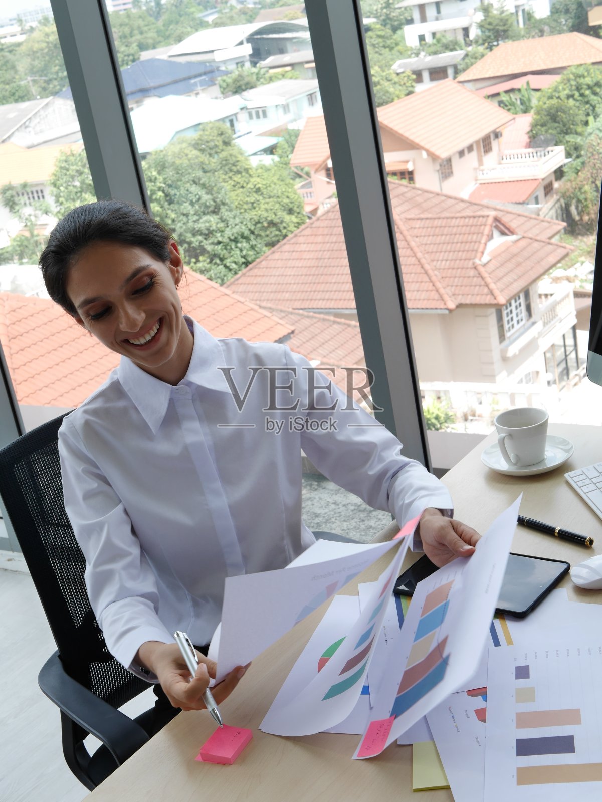 俄罗斯的欧洲雇员男女商人会议照片摄影图片